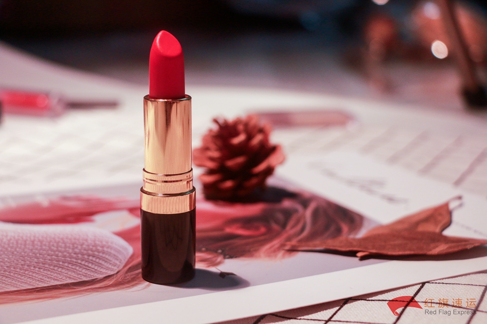 16399672374146.jpg 攝圖網_500617812_口紅(企業商用)_副本.jpg